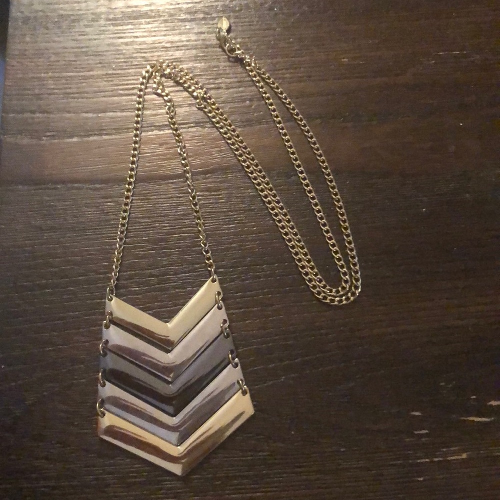 Express Pendant Necklace
